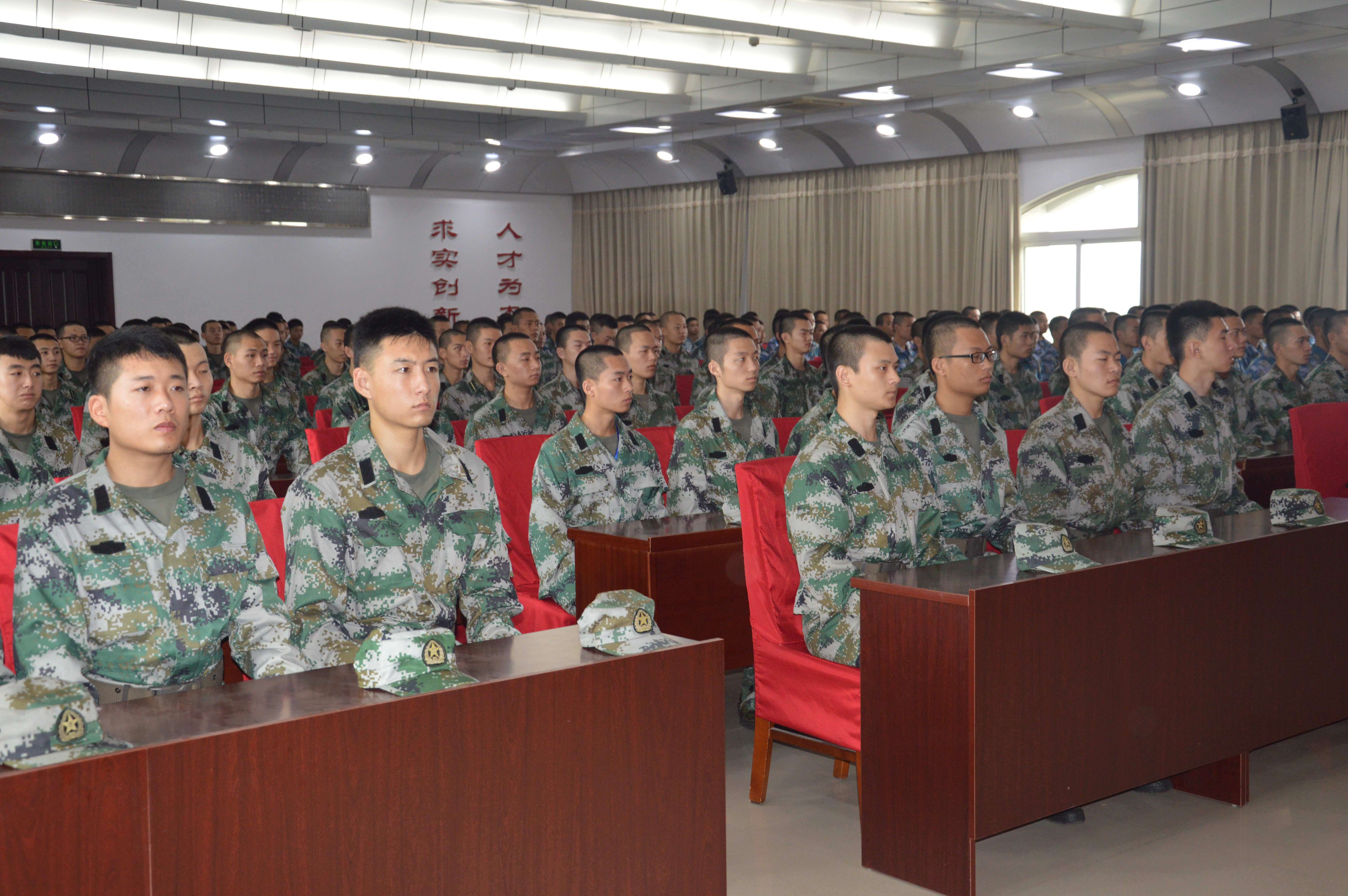 1469757848824817.jpg DSC_1347.JPG