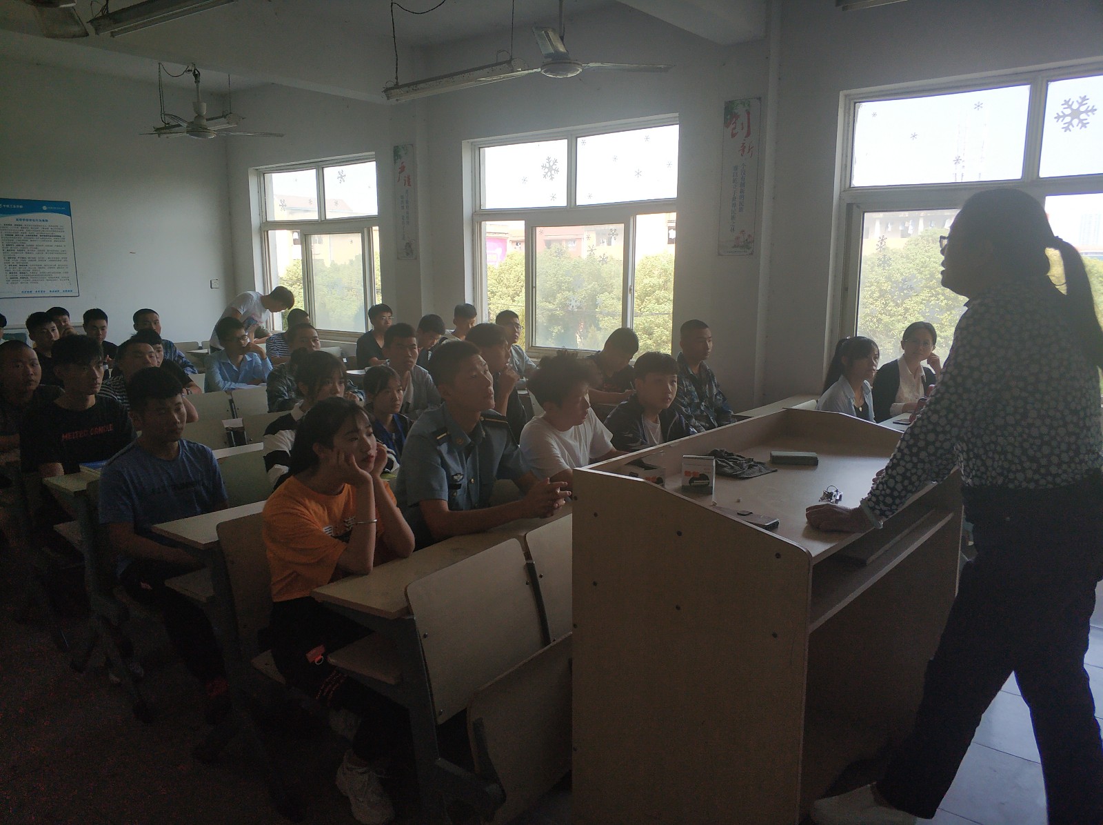 1570715448493175.jpg 0.jpg