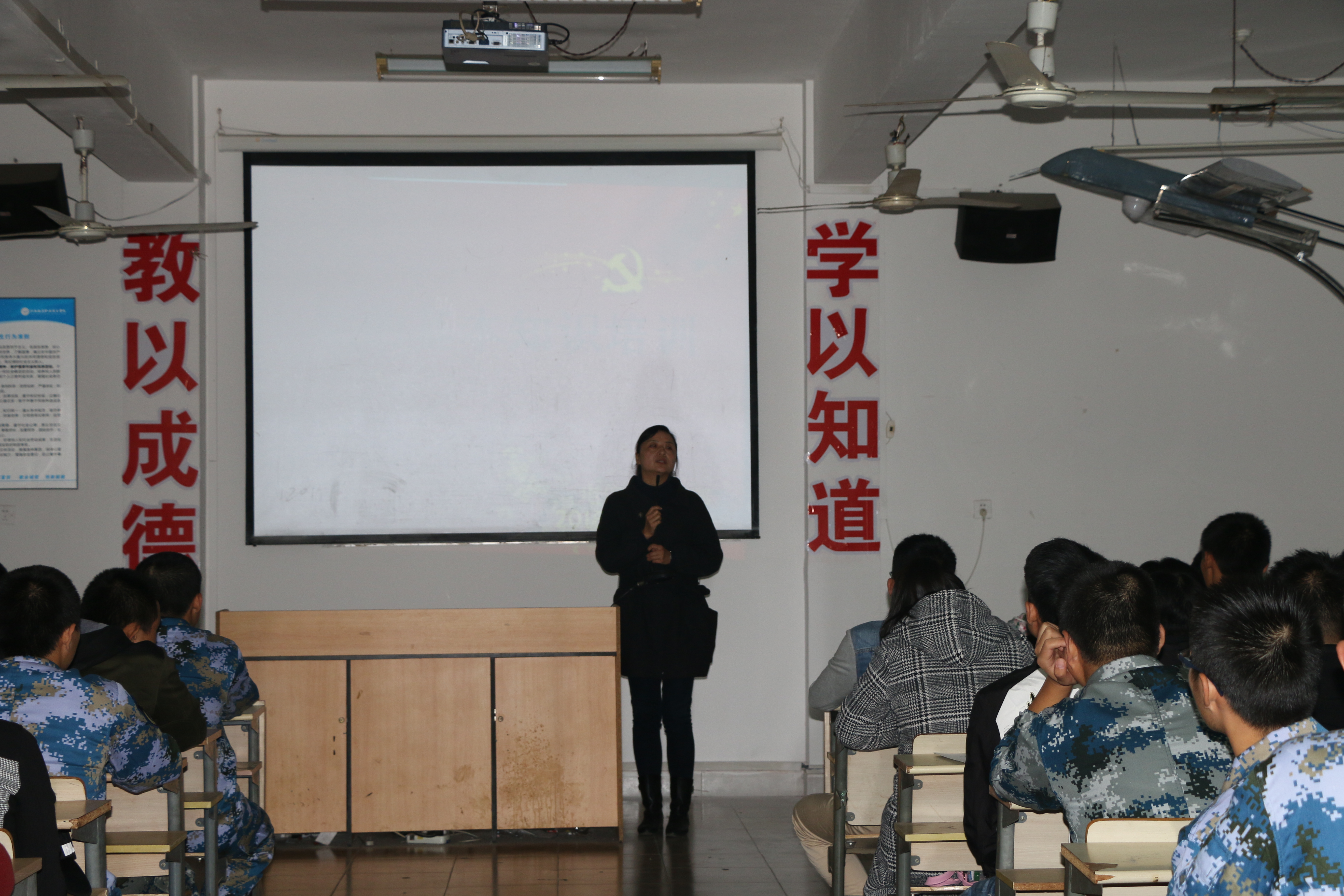 1479026344931819.jpg IMG_2635.JPG