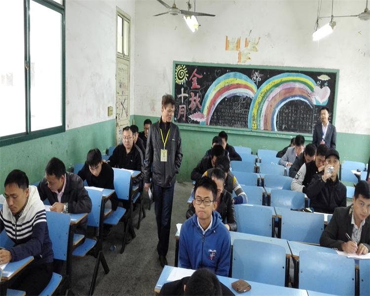 1477968366357309.jpg 2016年技师00鉴定,省厅职建处过处长现场督导_看图王.jpg