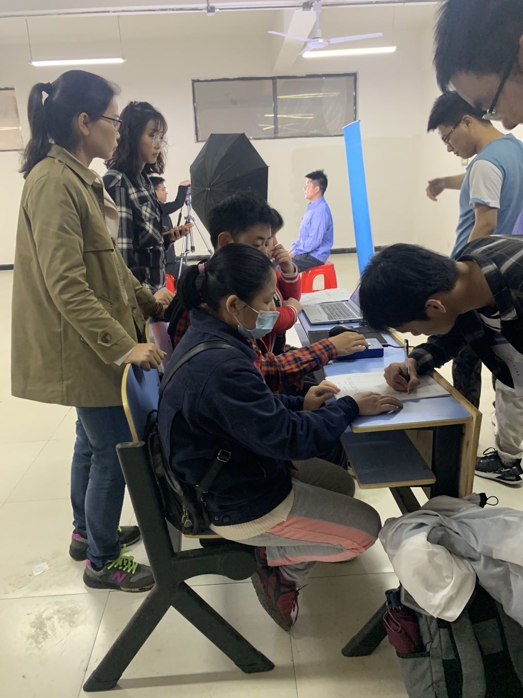 1618903719812961.jpg 01.jpg