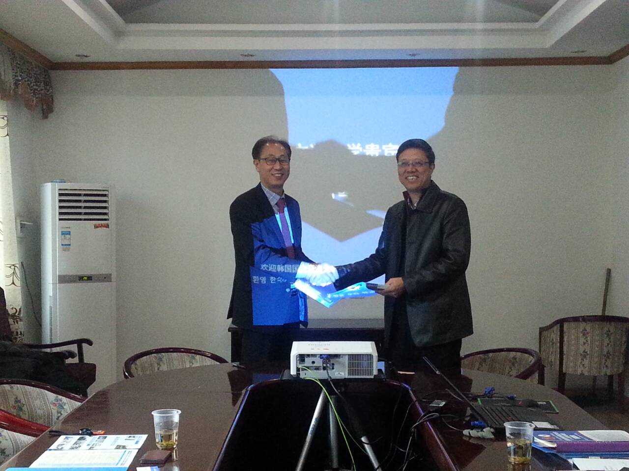 1479361119209604.jpg 国立1.jpg