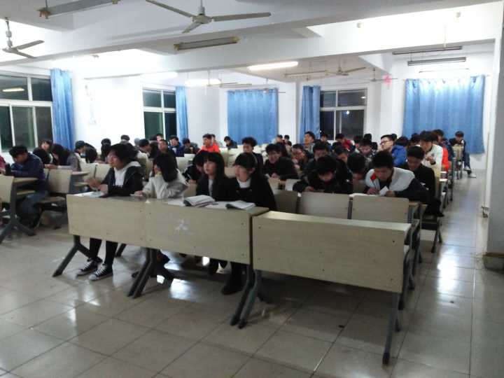 1488290901504045.jpg 1E5234BC8118FCF0D32BFB3BF18351EC.jpg