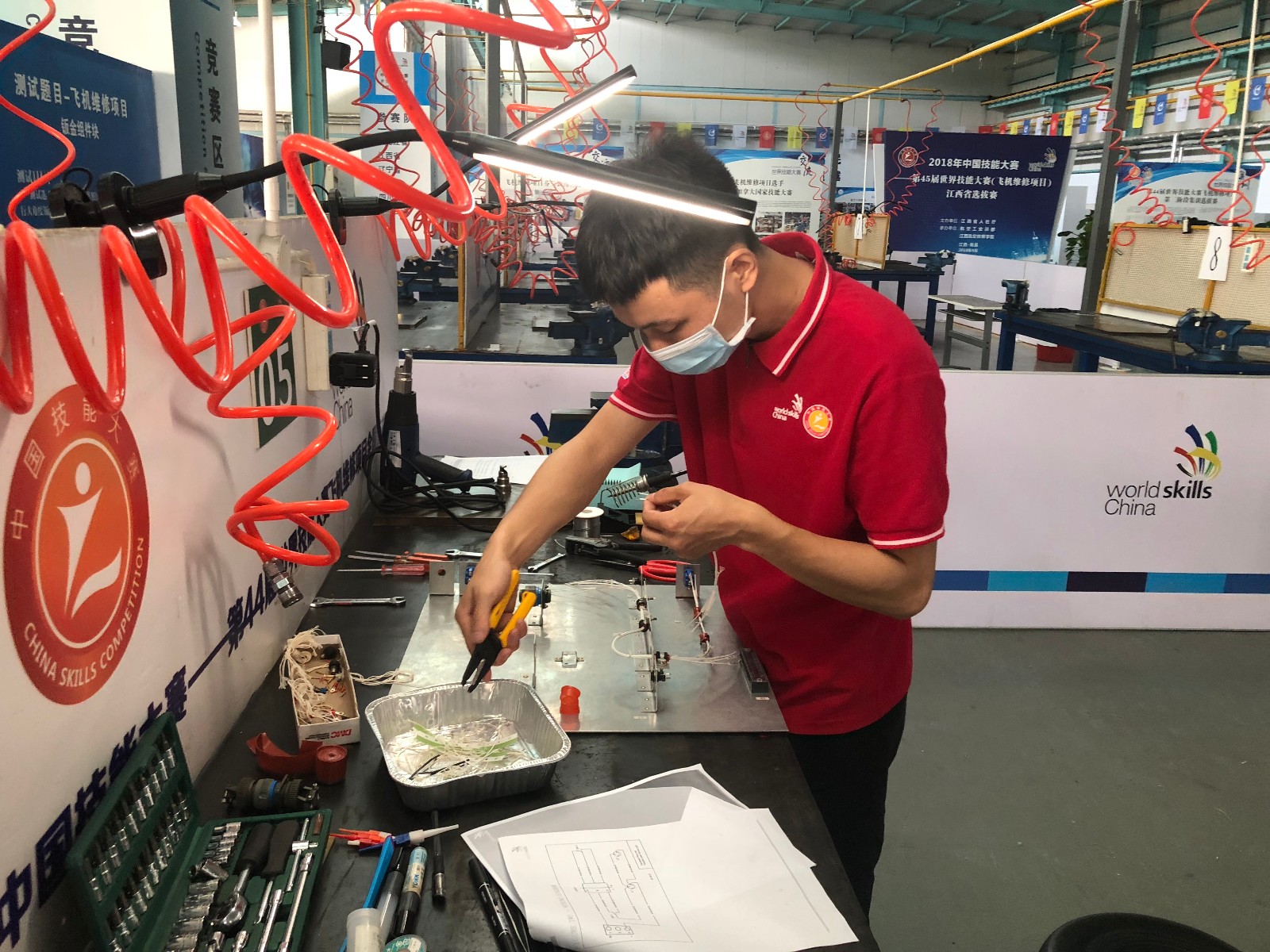 1538039848273861.jpg 江航黄少华.jpg