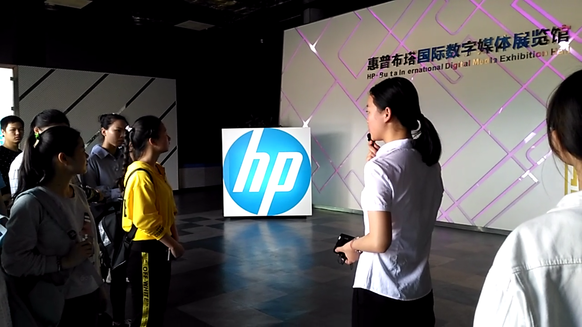 1492179806505949.png 98DF6650B21A22DF638F6E3314ED3485.png