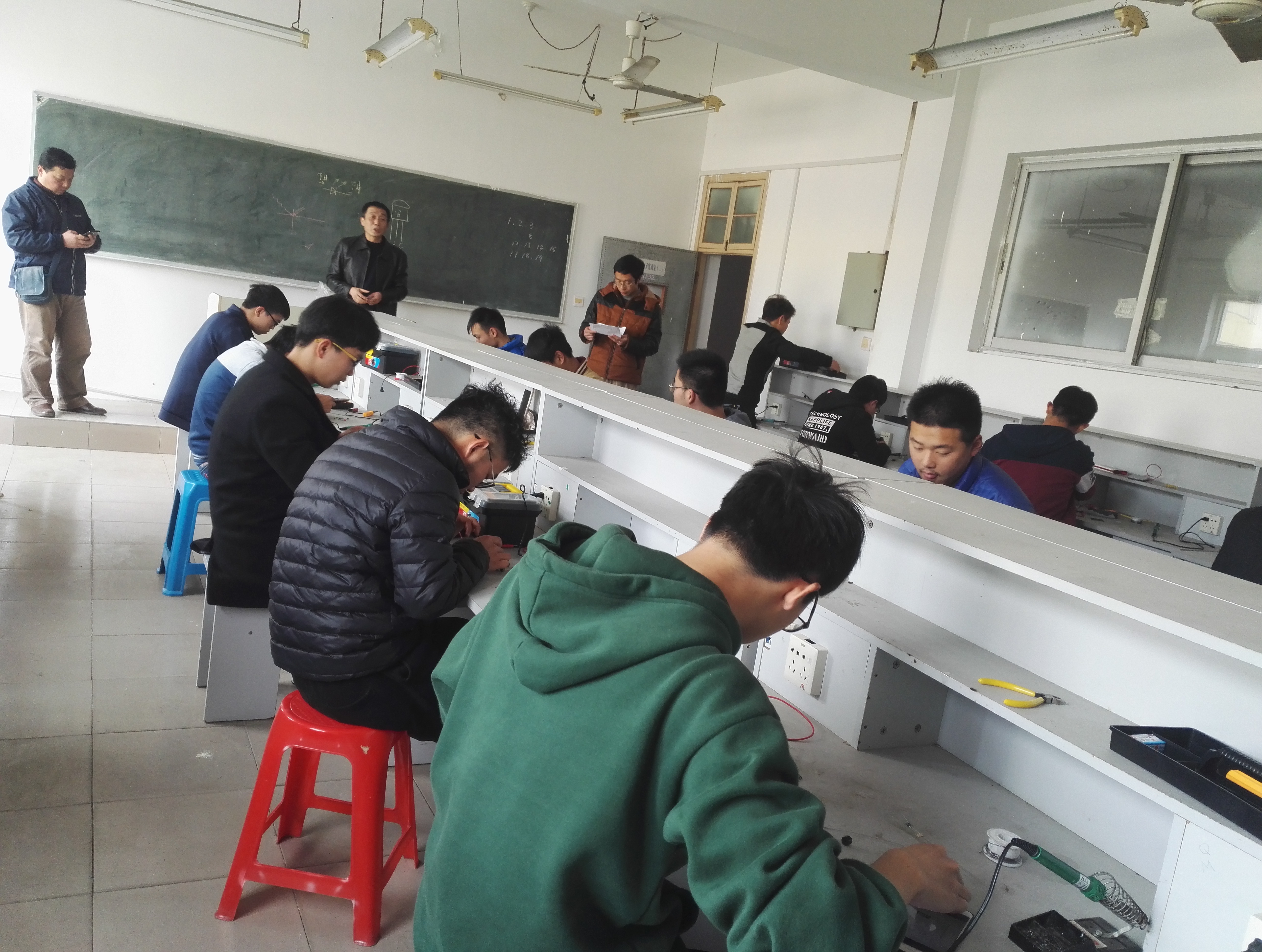 1488722033915371.jpg IMG_20170303_130604.jpg