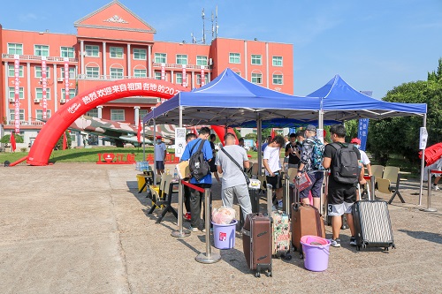 1630855307864615.jpg IMG_1414.jpg