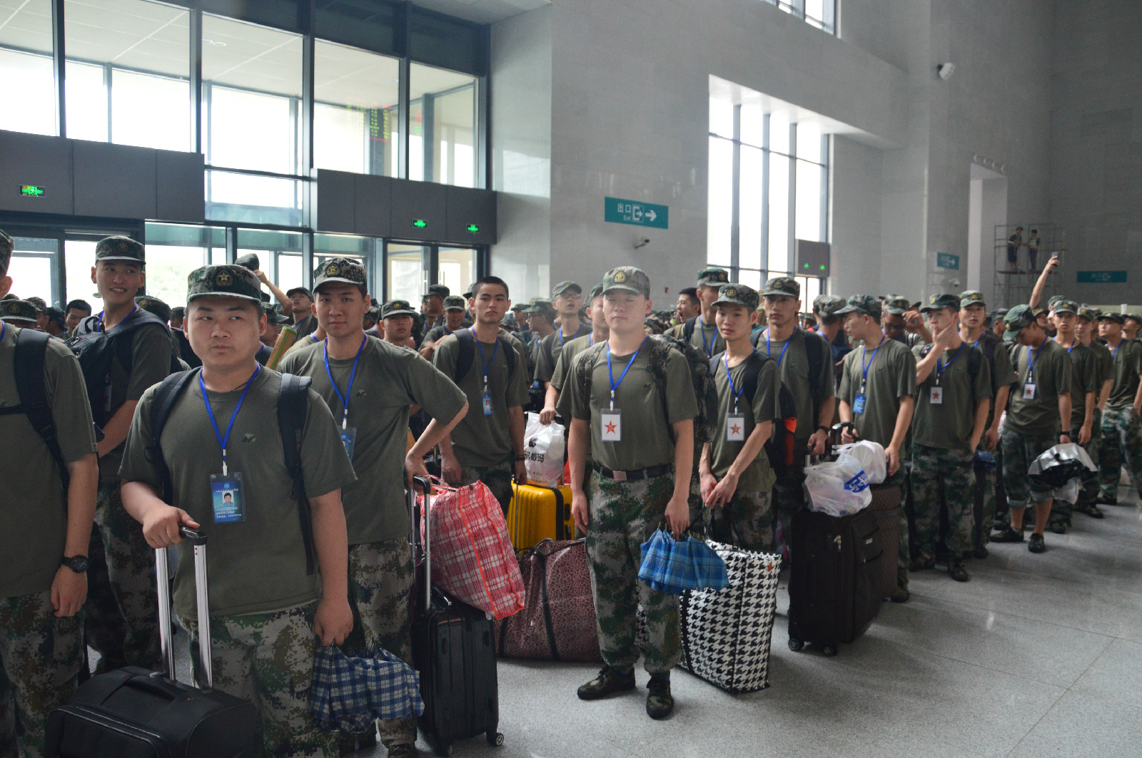 1467712529360371.jpg DSC_1215.jpg