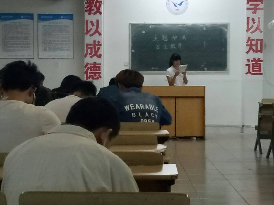 1493215432596856.jpg B76E9067F780ED9940EC4B516CDA8BC7.jpg