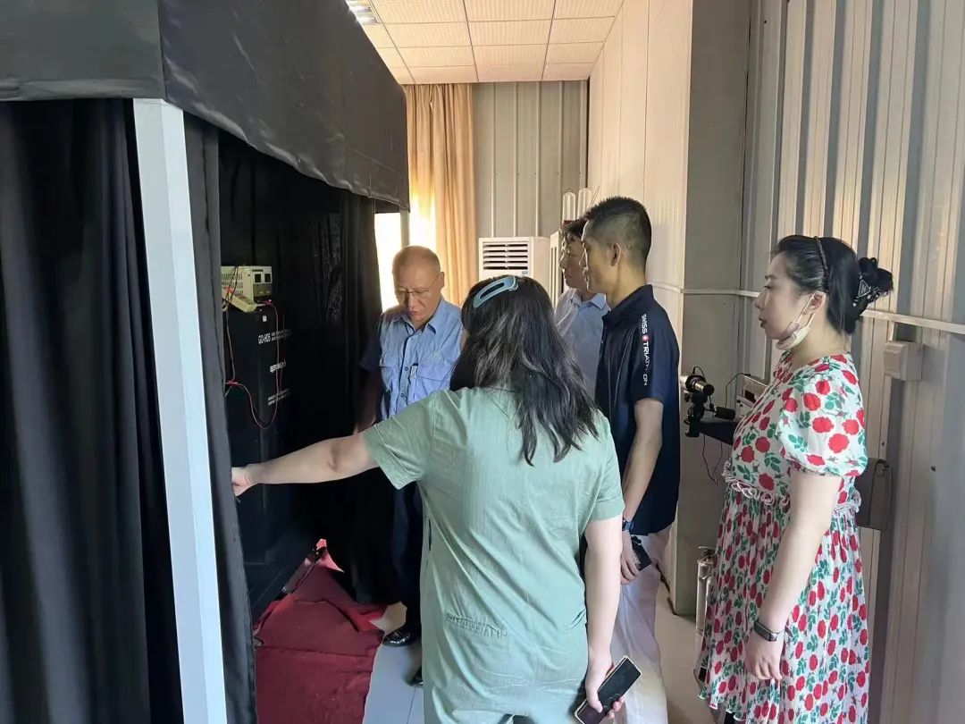 1658891505596637.jpg 1658891505596637.jpg